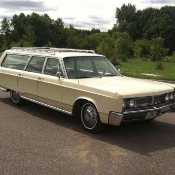 Chrysler Town and Country